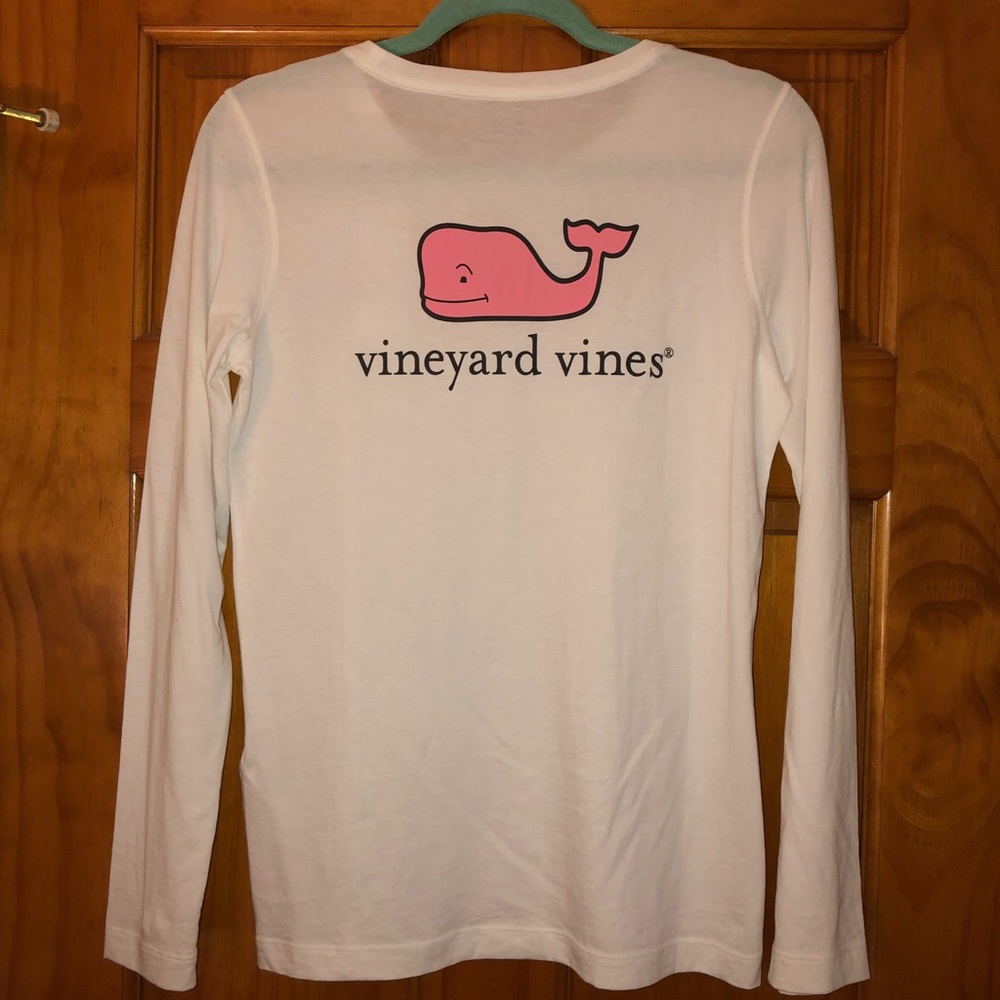 Vineyard Vines Long Sleeved T-shirt